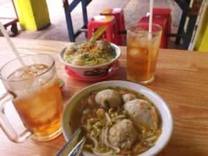 bakso dan teh 